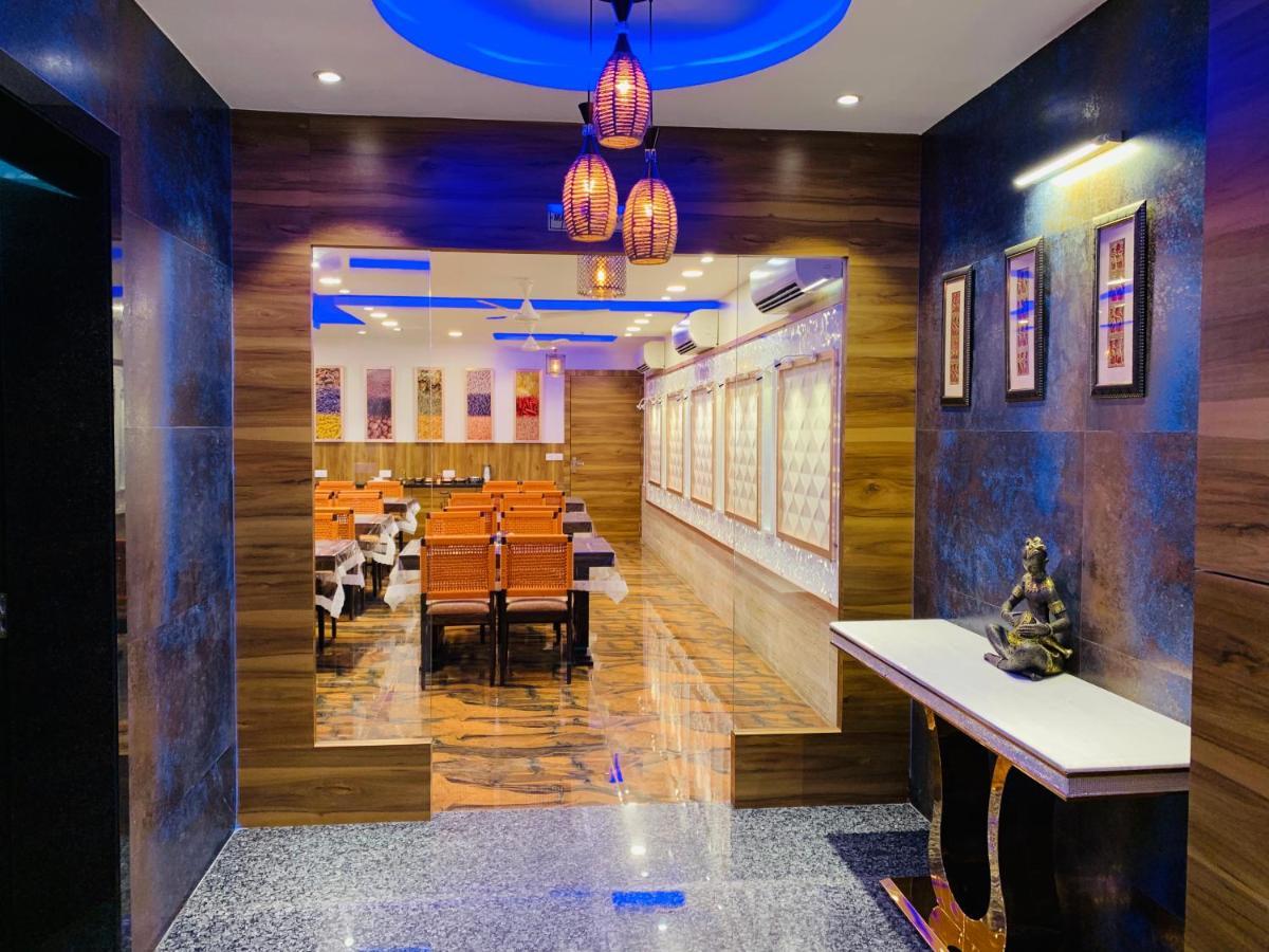 Sheetal Hotel 4*
